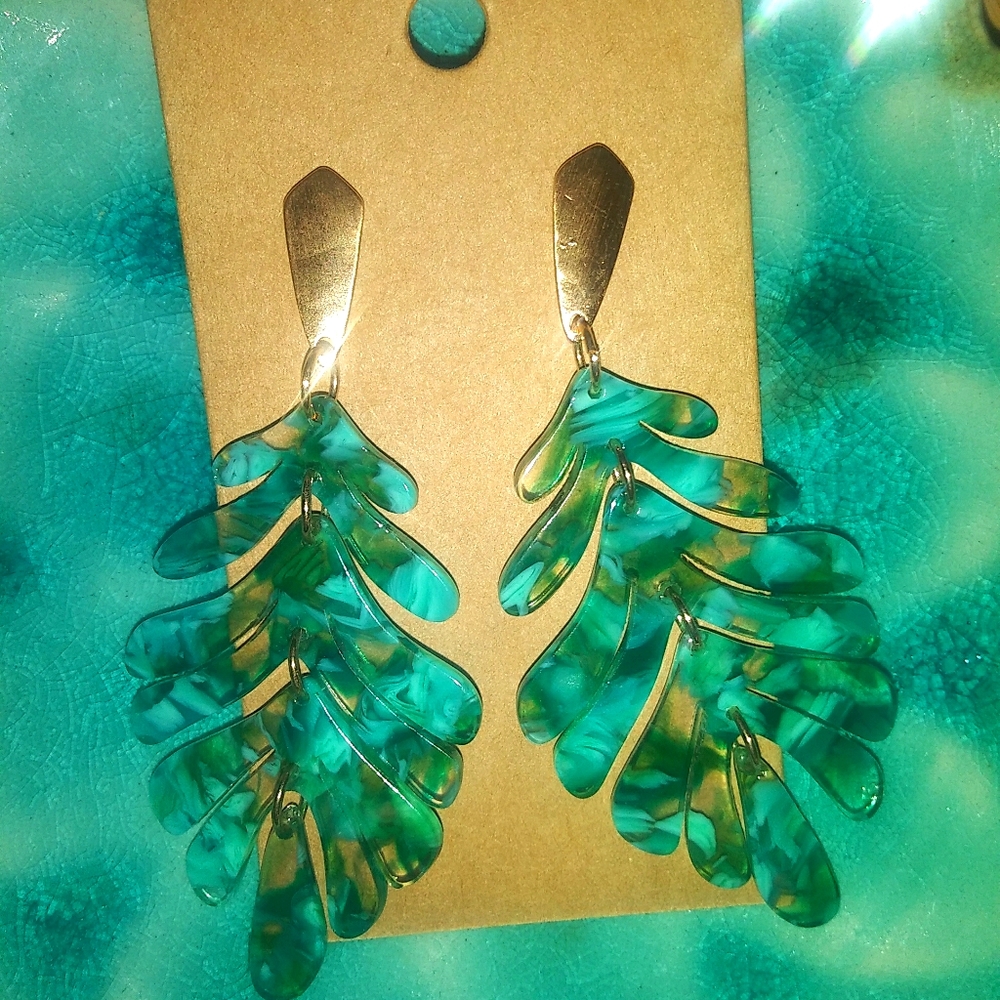 New Boutique Fashion Earrings